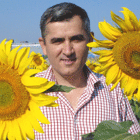 Yalcin KAYA